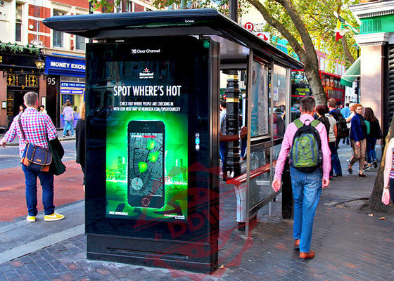 65 pollici Tft tipo pavimento in piedi puro all' esterno segnaletica digitale impermeabile per la pubblicità