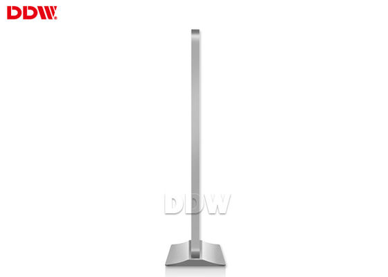 Pavimento dell'interno a 42 pollici di alta luminosità che sta il touch screen interattivo del contrassegno di Digital