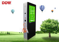 Outdoor ISO9001 Charge Pile Digital Signage 70 Inch DDW-AD7001S For Energy Car 2500 Nits