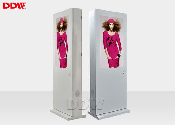 FCC / RoHS Digital Signage Screens Digital Sign Board 700Nits Luminosità